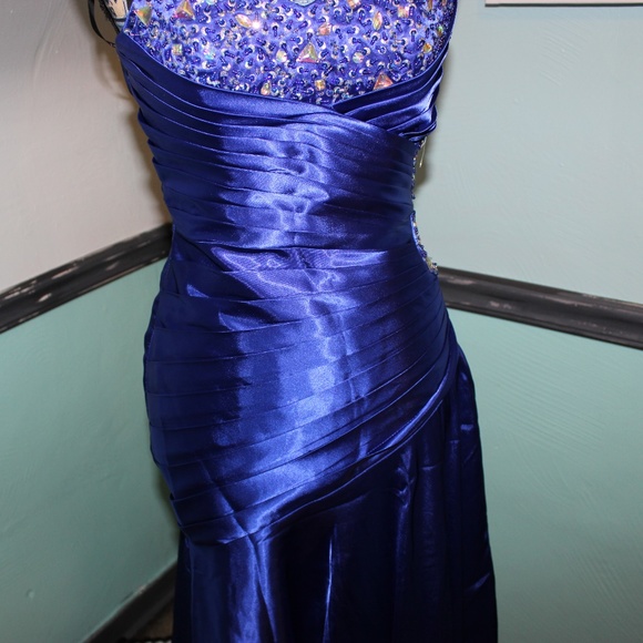 NWT Royal Blue Peek a Boo Prom Dress - Picture 5 of 6